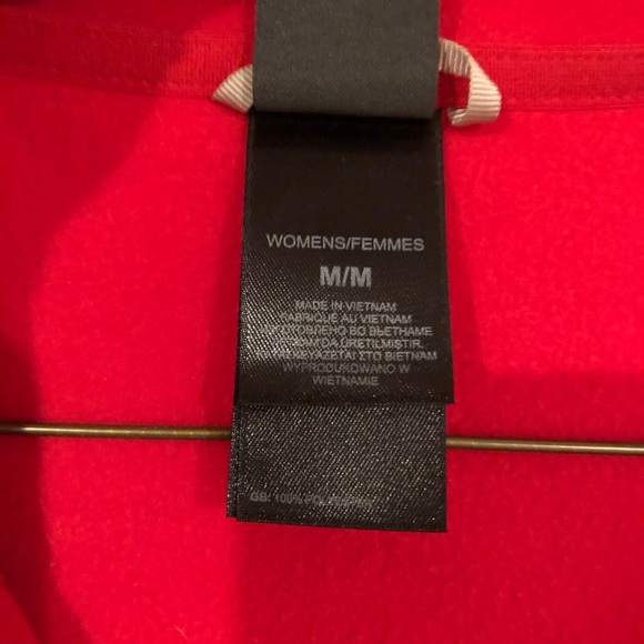 Red North Face 1/4 zip fleece pullover - size Med - Picture 3 of 3